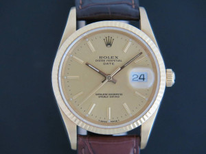 Rolex Date Yellow Gold 15238