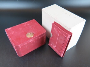 Omega Box Set With Cardholder