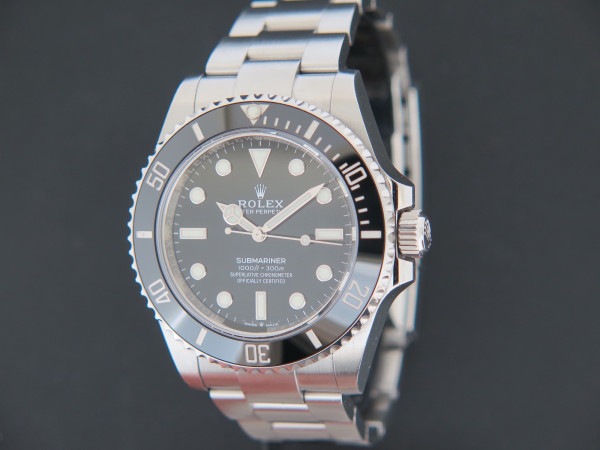 Rolex - Submariner No Date 124060