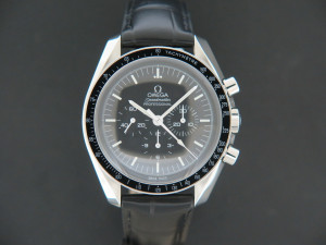 Omega Speedmaster Professional Moonwatch NEW 311.33.42.30.01.001