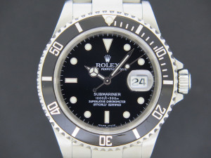 Rolex Submariner Date 16610