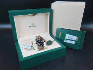 Rolex Submariner Date Gold/Steel 116613LN