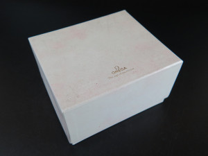 Omega Box Set With Cardholder