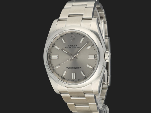 Rolex - Oyster Perpetual 36 Steel Dial 116000