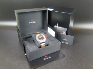 Tudor Black Bay P01 70150 NEW