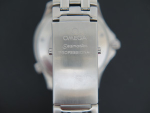 Omega Seamaster Professional 300M 21230412001002