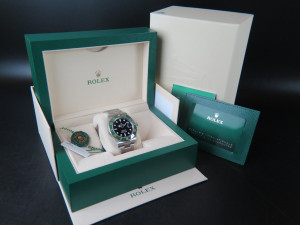 Rolex Submariner Date 126610LV MK2