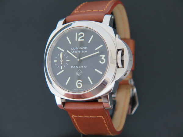 Panerai - Luminor Marina Logo