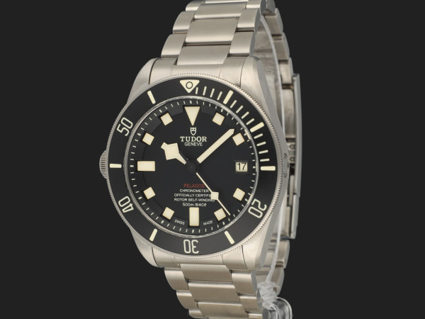 Tudor - Pelagos LHD 25610TNL