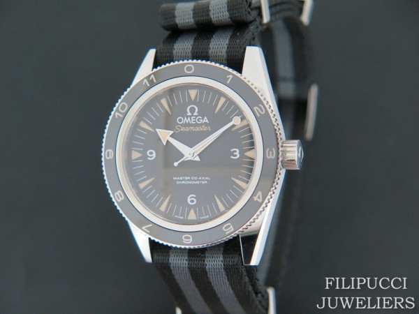 Omega - Seamaster 300 Omega Master Co-Axial 