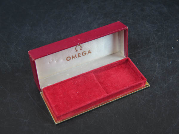 Omega - Vintage Box