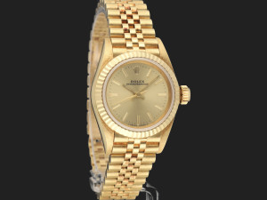 Rolex Oyster Perpetual 26 Yellow Gold Champagne Dial 67198