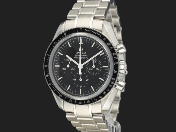 Omega - Speedmaster Professional Moonwatch Sapphire 31130423001006 
