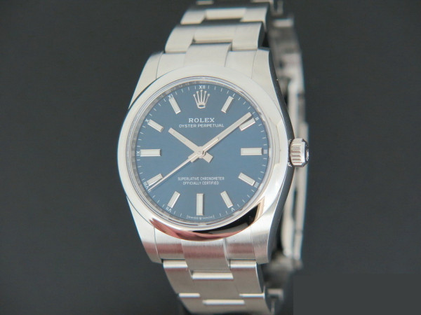Rolex - Oyster Perpetual 34 Blue Dial 124200 NEW