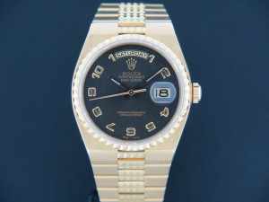 Rolex Oysterquartz Day-Date  