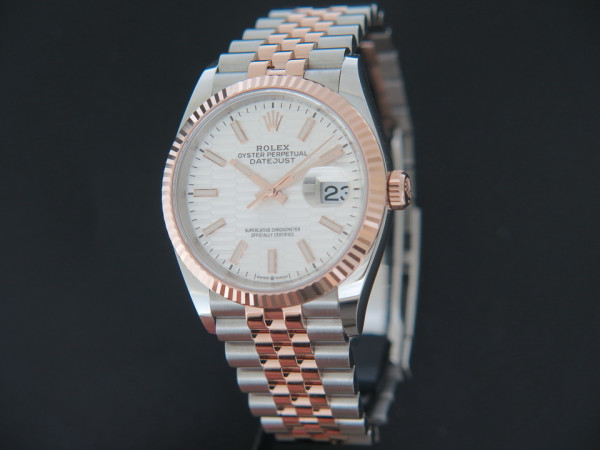 Rolex - Datejust Everose/Steel Silver Fluted Dial NEW MODEL 2021 126231