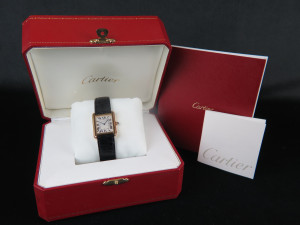 Cartier Tank Solo Small Yellow Gold W1018755 / 2743