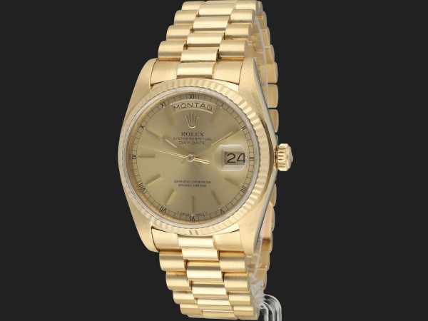 Rolex - Day-Date Yellow 36 Gold Champagne Dial 18038