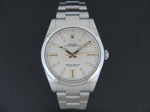 Rolex Oyster Perpetual 41 Silver Dial 124300