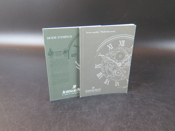 Audemars Piguet - Instruction Manual Chronograph Automatique 2226/2840