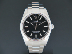 Rolex Oyster Perpetual 39 Black Dial 114300