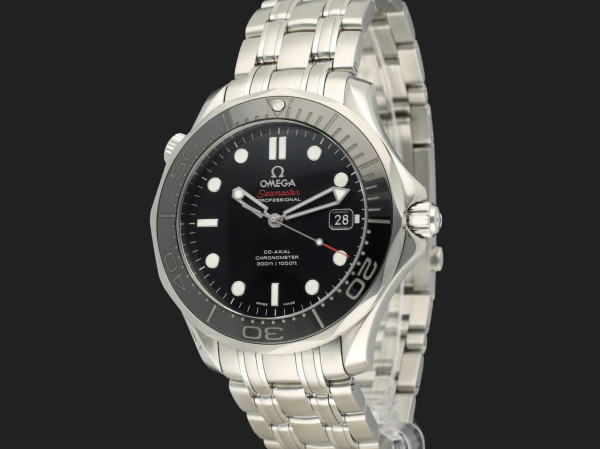 Omega - Seamaster Diver 300M Co-Axial Master Chronometer Black Dial 212.30.41.20.01.003