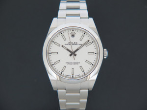 Rolex Oyster Perpetual 39 White Dial 114300