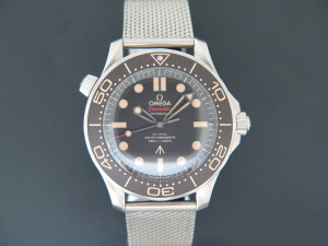 Omega Seamaster Diver 300M 007 Edition NEW 210.90.42.20.01.001