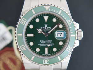 Rolex Submariner Date 116610LV 