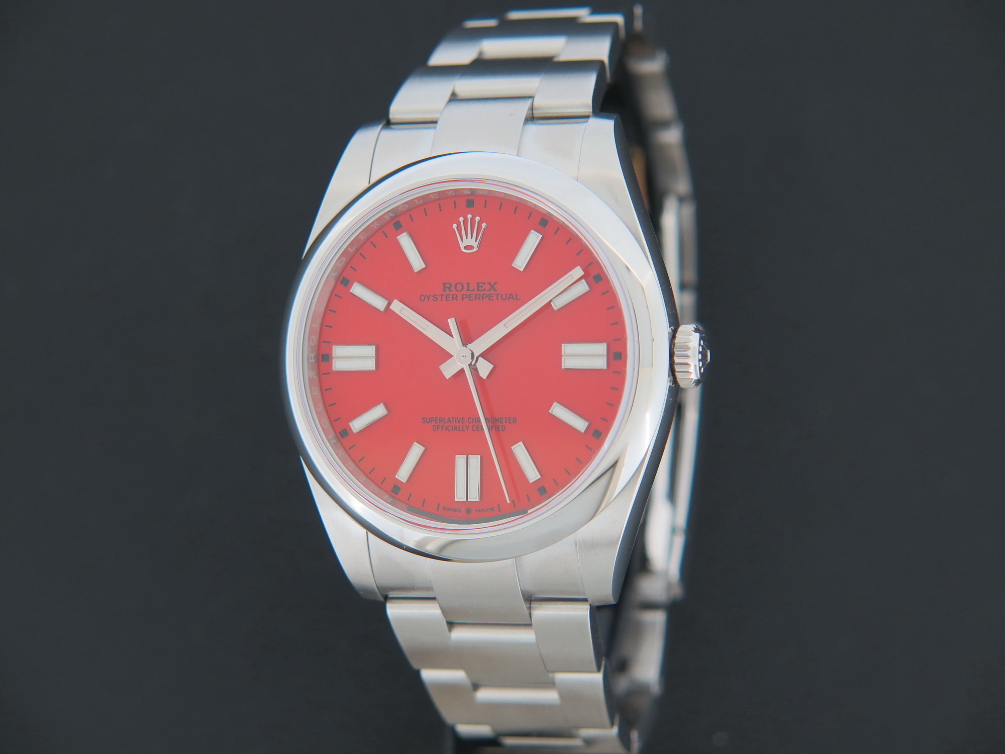 Rolex Oyster Perpetual 41 Coral Dial 124300 NEW