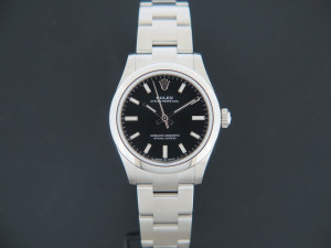 Rolex Oyster Perpetual 31 Black Dial 277200 NEW 