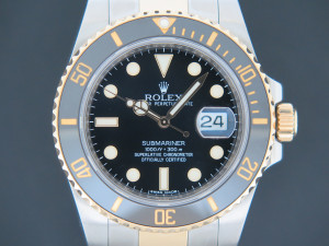 Rolex Submariner Date Gold/Steel 116613LN 