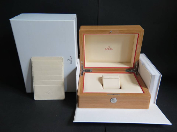 Omega - Box