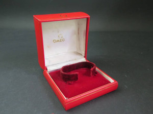 Omega Vintage Box