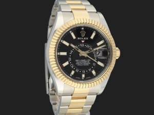 Rolex Sky-Dweller Gold/Steel Black 326933