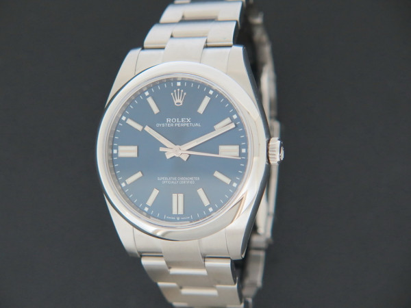 Rolex - Oyster Perpetual 41 Blue Dial 124300 NEW 