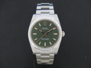 Rolex Oyster Perpetual Olive NEW 114200 