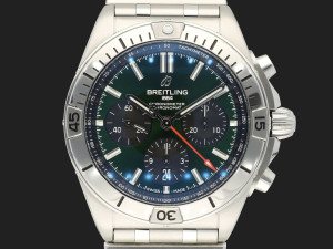 Breitling Chronomat B01 42 Green Dial AB0134