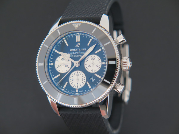 Breitling - SuperOcean Heritage B01 44mm Chronograph AB0162