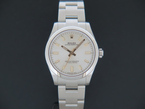 Rolex Oyster Perpetual 31 Silver Dial 277200 NEW 