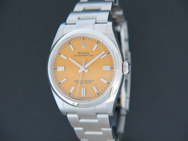 Rolex - Oyster Perpetual 36 Yellow Dial 126000 NEW 