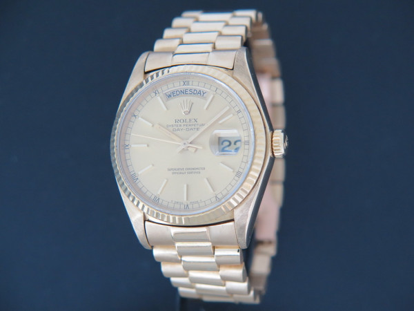 Rolex - Day-Date Yellow Gold 18038/18078