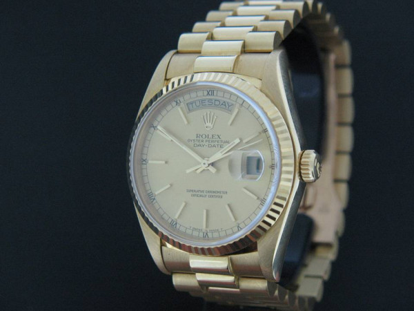 Rolex - Oyster Perpetual Day-Date