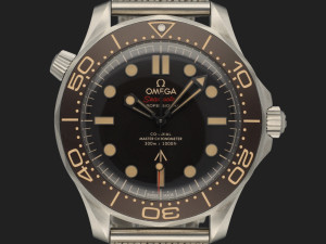 Omega Seamaster Diver 300M 007 Edition 210.90.42.20.01.001 