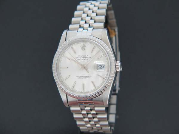 Rolex - Datejust Silver Tapestry Dial 16220