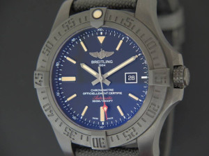 Breitling Avenger Blackbird