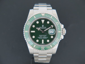 Rolex Submariner Date 116610LV      