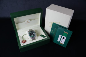 Rolex Submariner Date 116610LV 