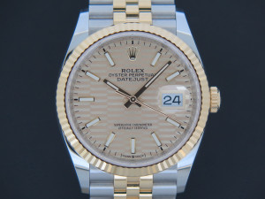 Rolex Datejust Gold/Steel Golden Fluted Dial 126233