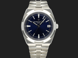 Vacheron Constantin Overseas Self-Winding Blue Dial 4500V 